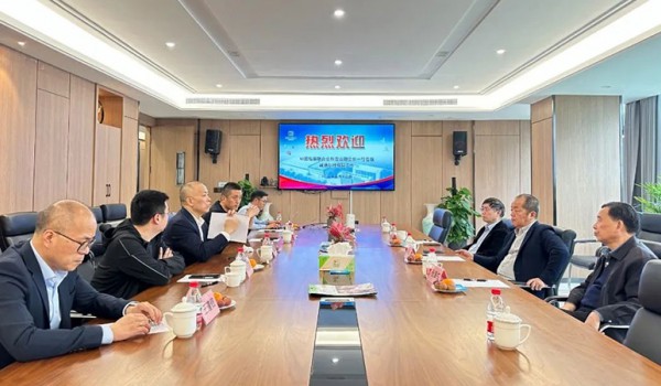 中国包装联合会副会长兼执行秘书长韩雪山访问温州包装企业